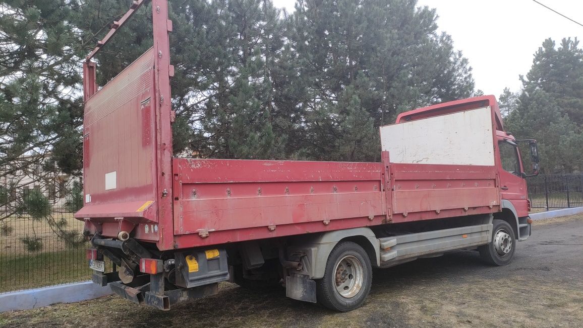 Mercedes Atego 1218 skrzynia winda