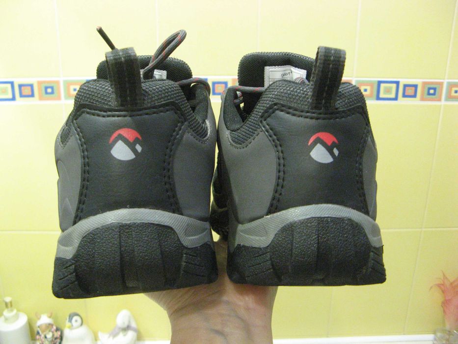 Кроссовки gelert 43.5 waterproof