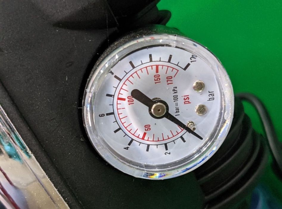 Насос QB60 и автоматика BRIO. Насосная станция.