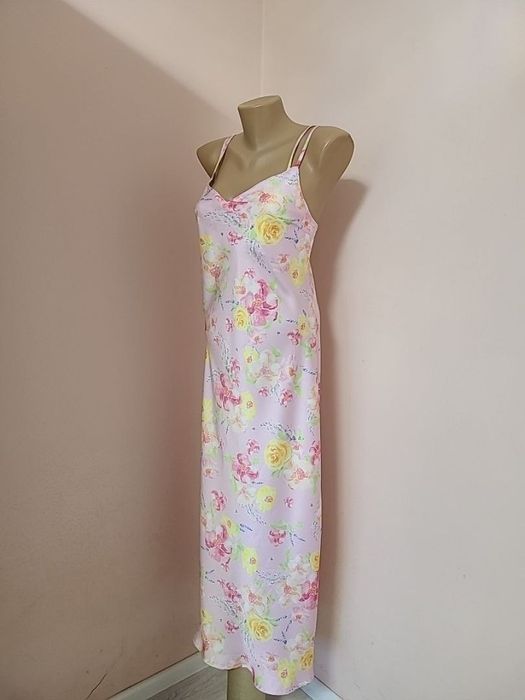 Длинный пенюар 46 размер.