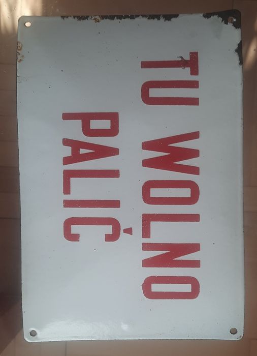 Tablica tu wolno palić