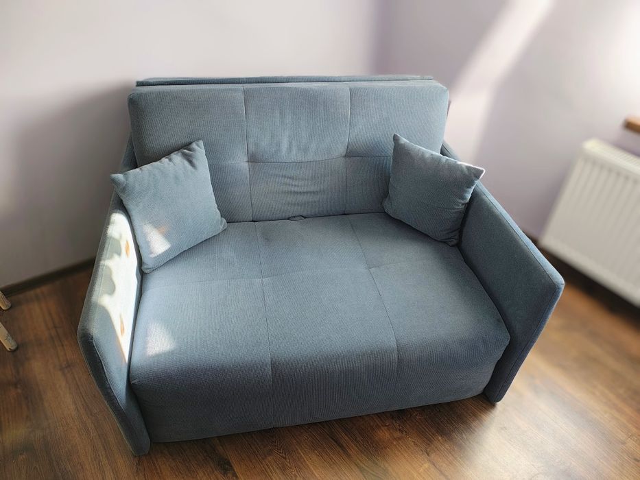Sofa dwuosobowa rozkładana