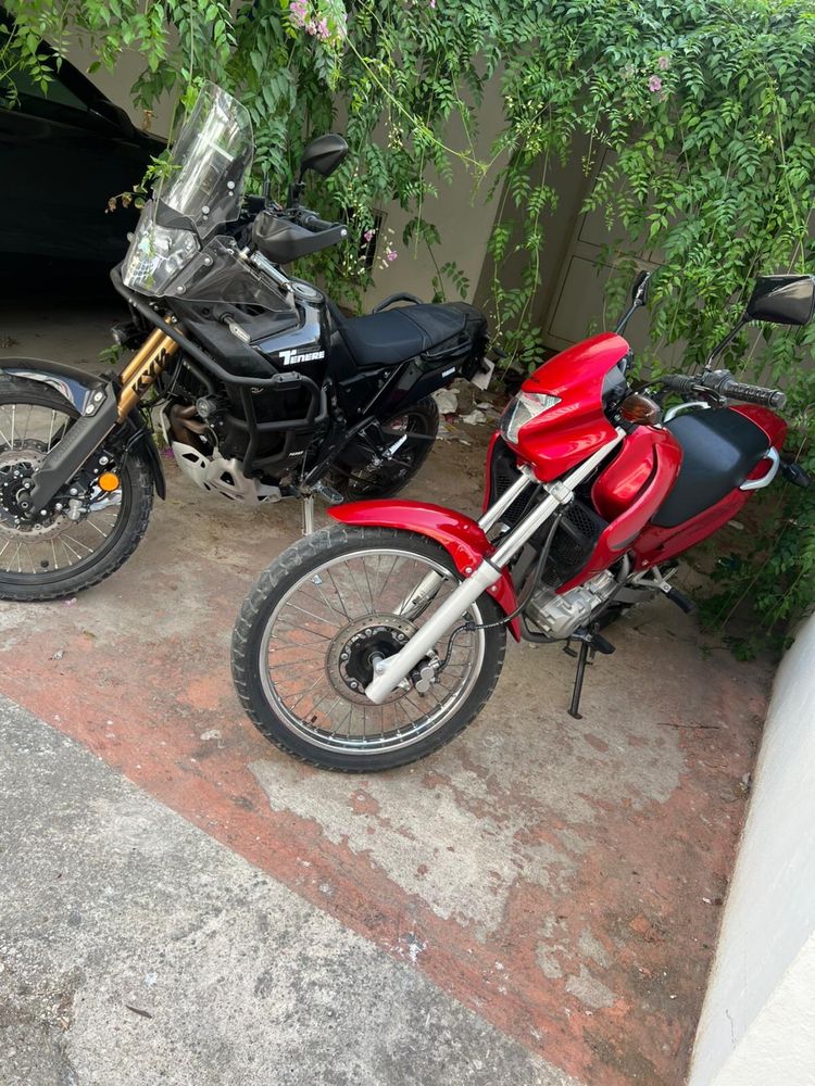 Falcon NX400  apenas 20.000km