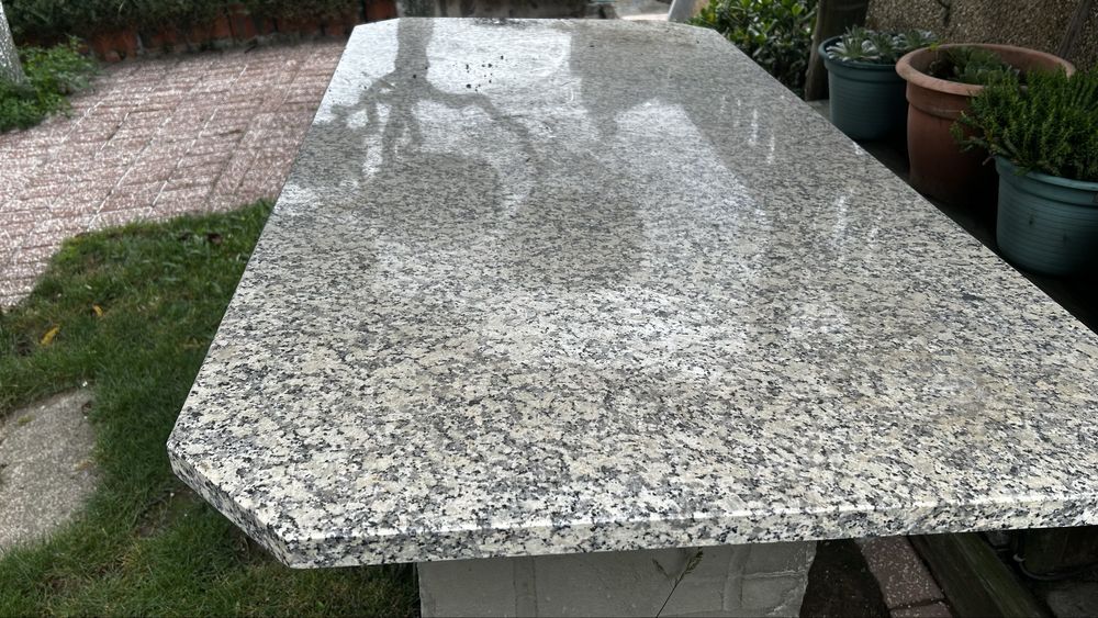 Vendo pedra marmore pra mesa