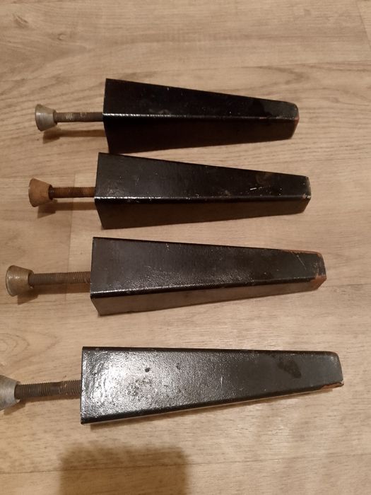 Мебельные алюминиевые ножки