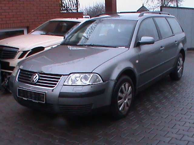 Passat B5 kombi lampy zderzak maska błotniki  drzwi LD7W