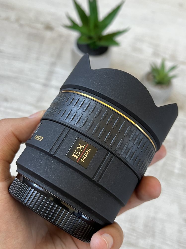 Sigma AF 14mm f/2.8 EX HSM for Canon широкоугольный объектив