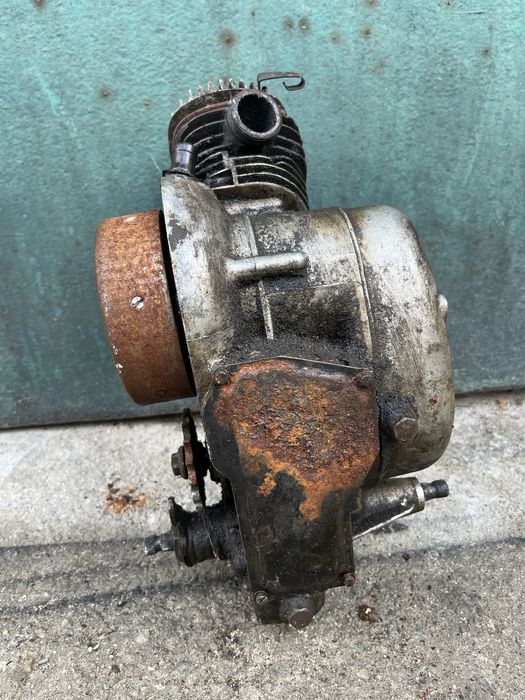 Simson SR1/SR2 silnik zaplon kartery skrzynia ladny stan