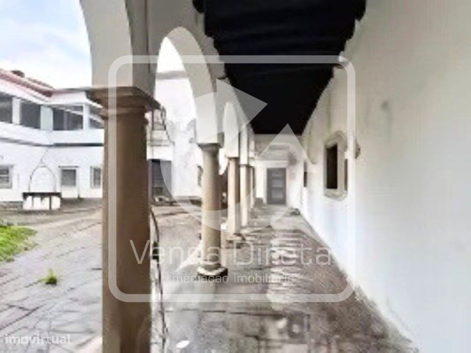 Palacete Histórico, do século XIX no Centro de Almeirim - Oportunid...