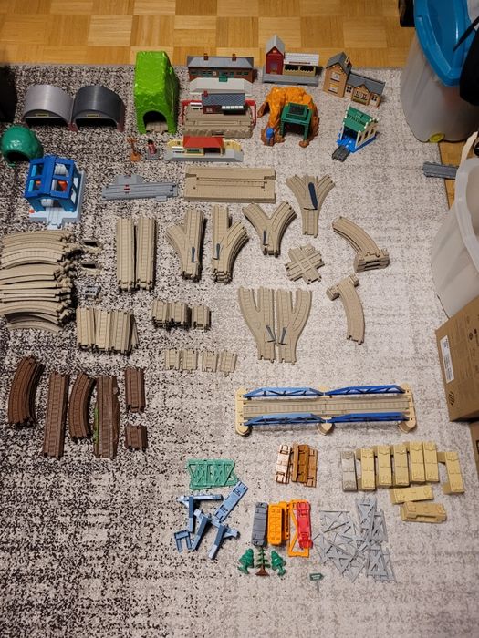 Tomek i Przyjaciele Trackmaster Budynki Stacje Tory Mega Zestaw