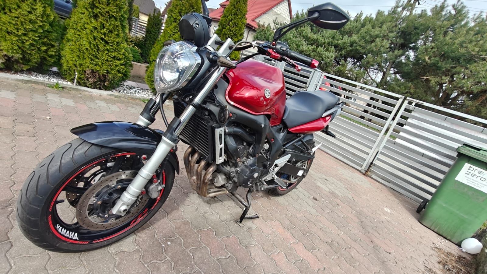 Yamaha fz6n  600cm