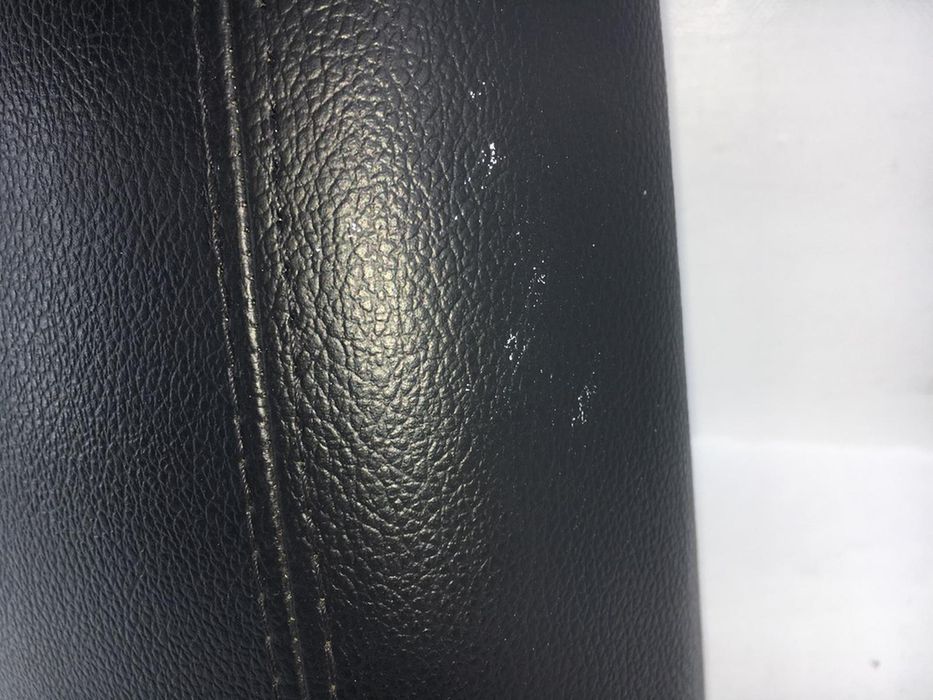 Підлокітник KIA CARENS 2012-2019 84660A4000WK