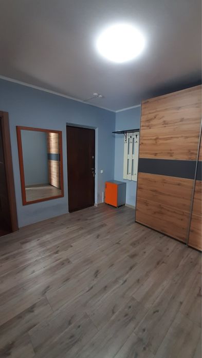 Продам 2 ком. 72 м кв. ЖК РЕВУЦКИЙ 54; 8 эт;Ремонт