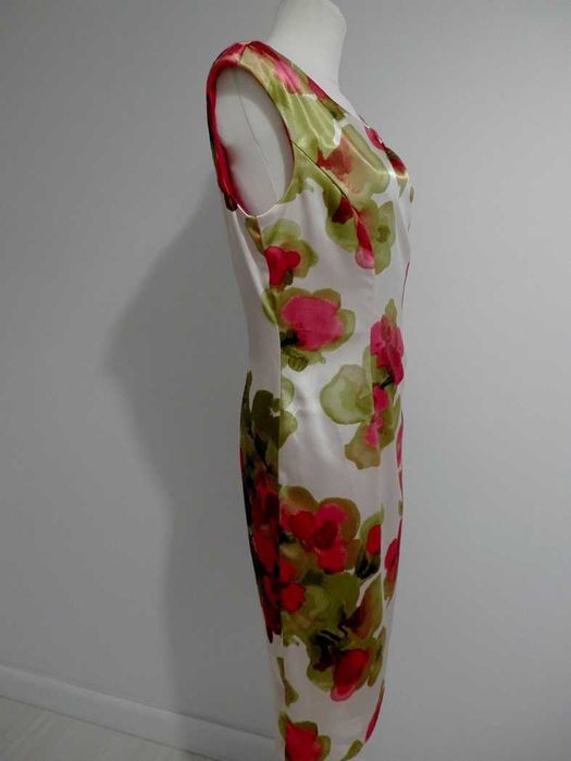 Sukienka Wizytowa Imprezowa Satynowa Dopasowana Kremowa