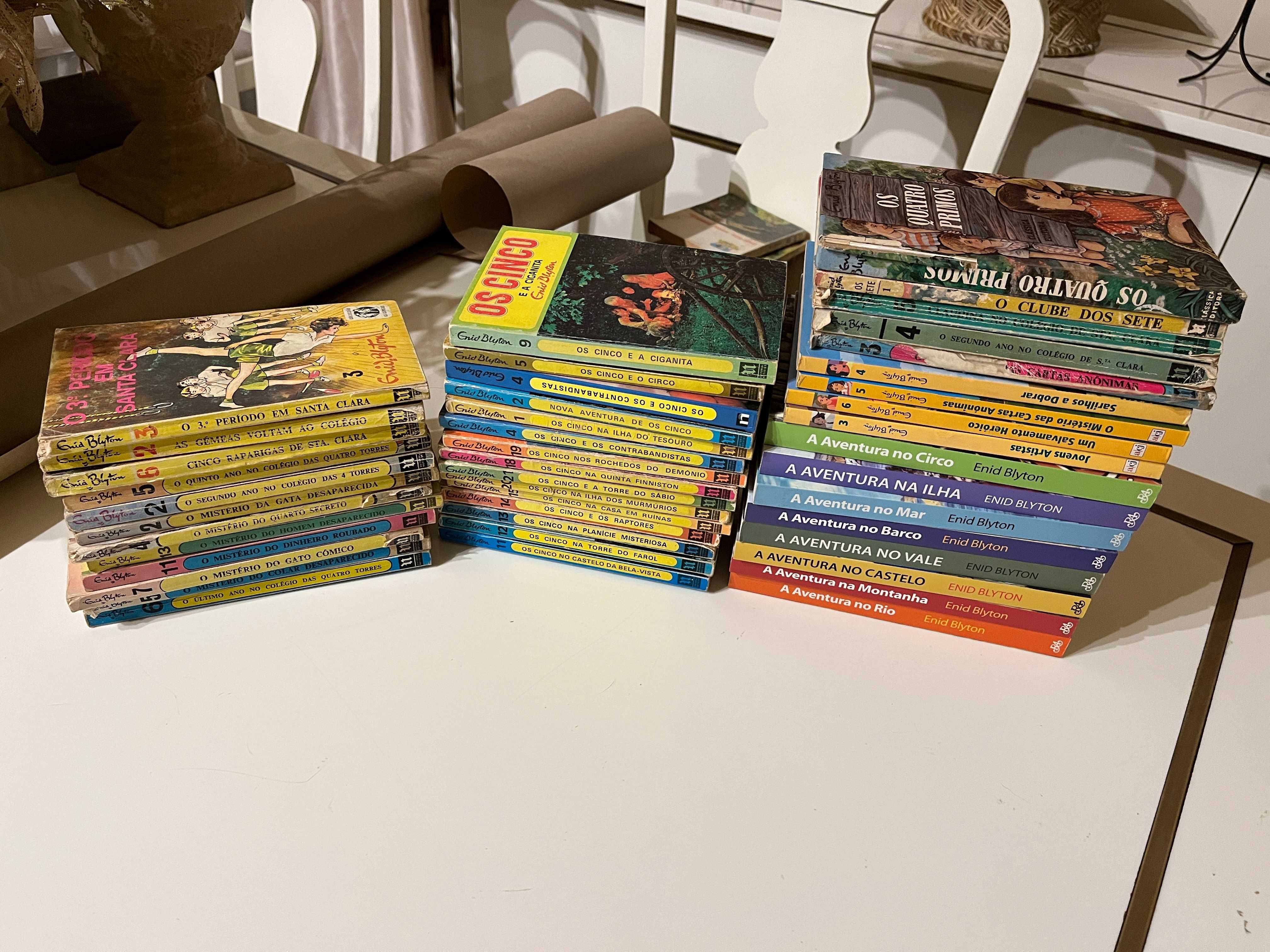 44 livros de Enid Blyton (Os Cinco, A Aventura, 4 Torres, Gémeas, etc.