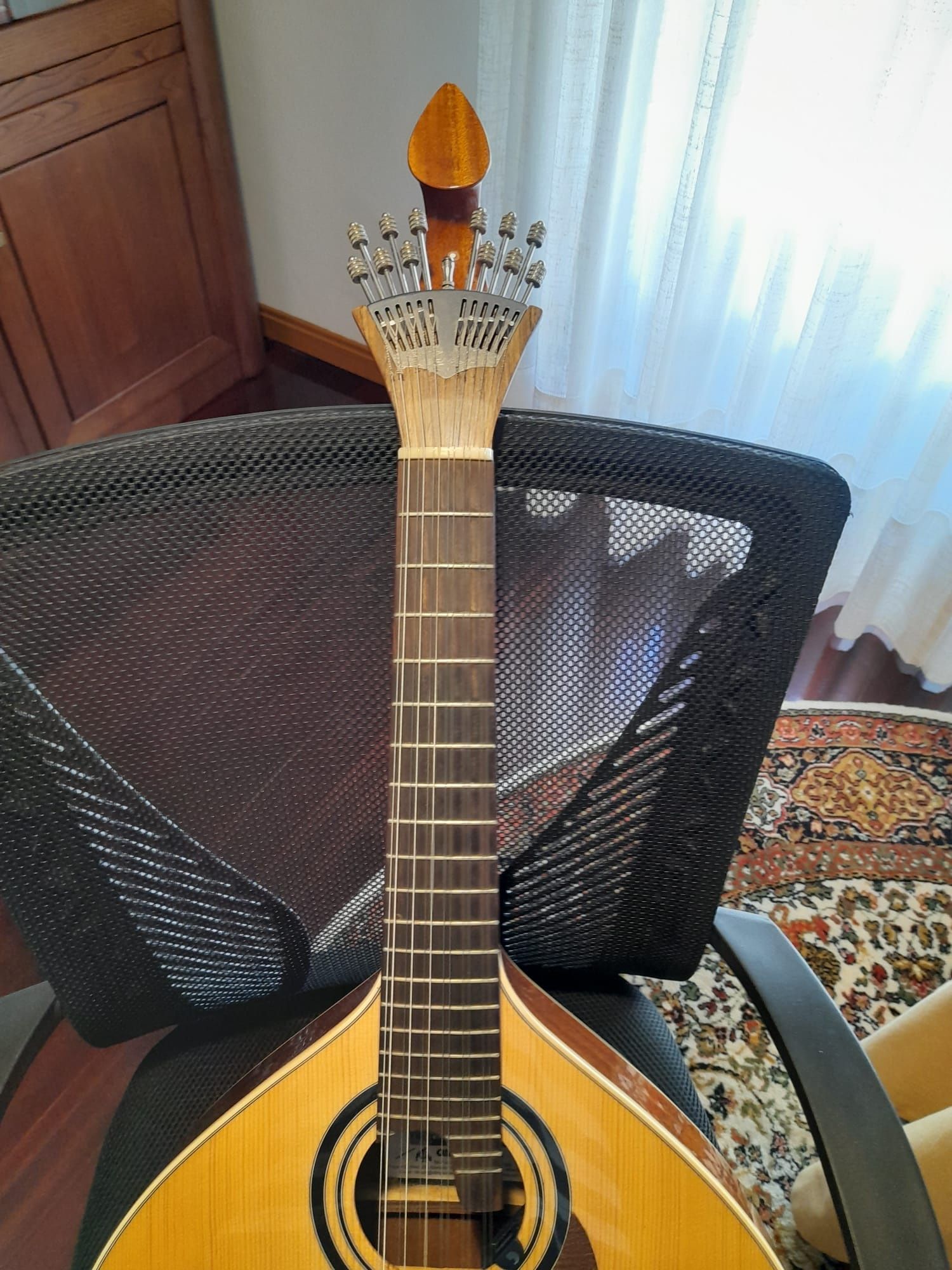 Guitarra Portuguesa