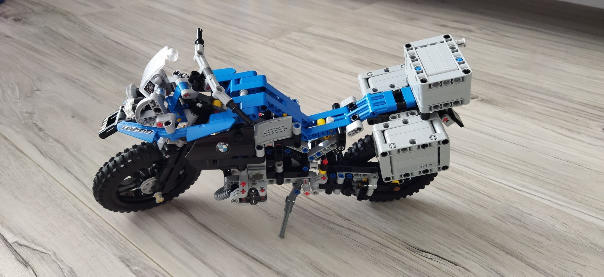 Lego Technic 42063 jak nowy okazja