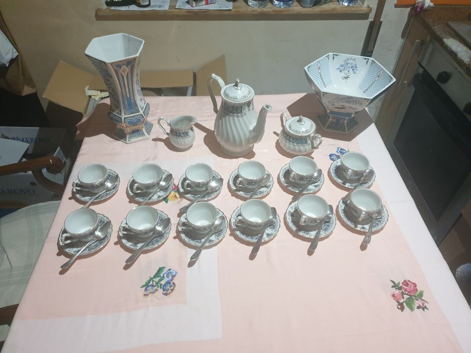 Conjunto de loiça royal myott(68 peças)