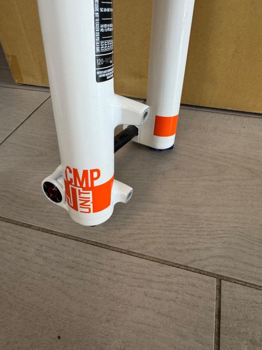 Amortyzator dirt 24 cale manitou okazja