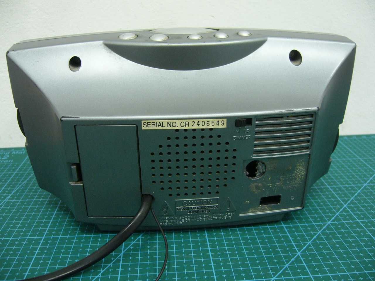 Radiobudzik Elta