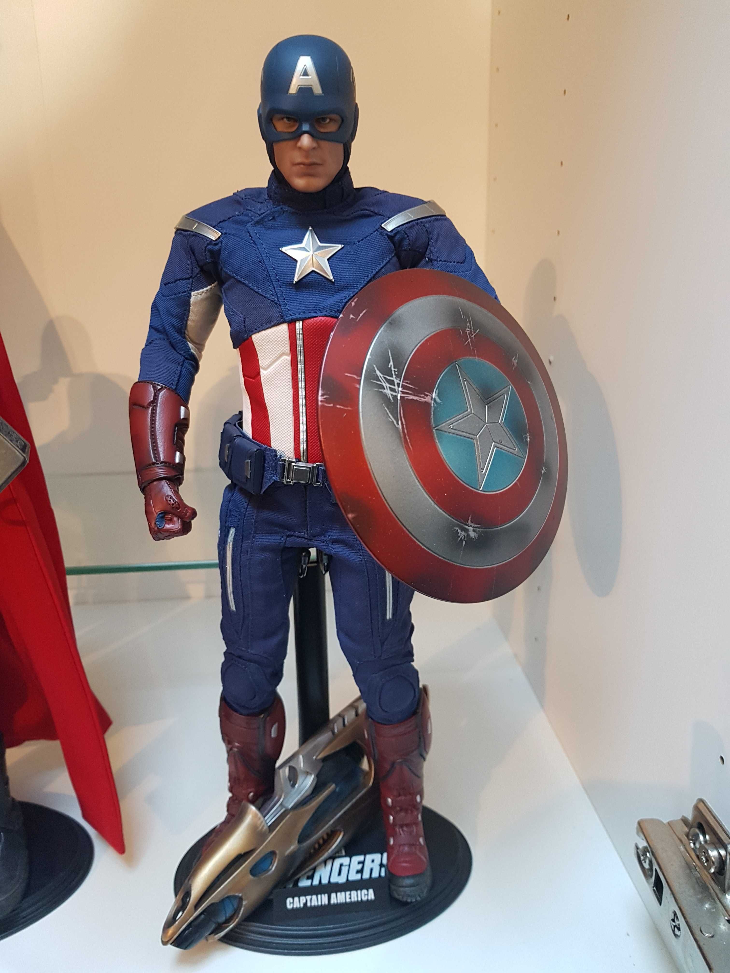 Marvel Hot Toys MMS174: Captain America Avengers