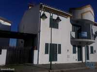 Casa T4 em Portalegre de 234,00 m2