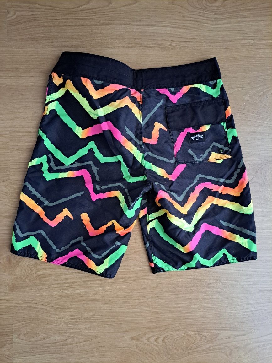 Fatos de banho Billabong, 16 anos