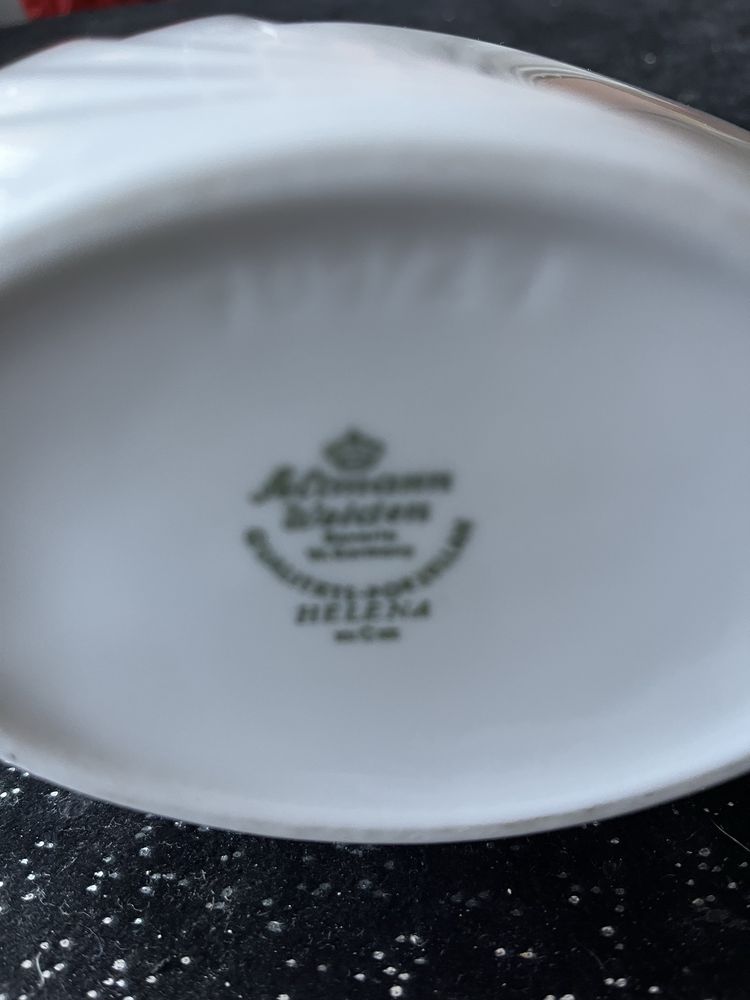 Wazon saltmann bialy piekny