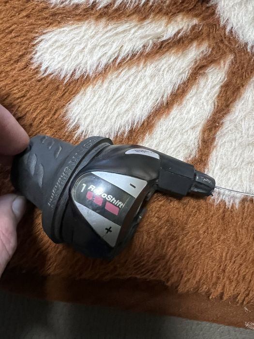 Шіфтер оригінал shimano Revo 3 передачі