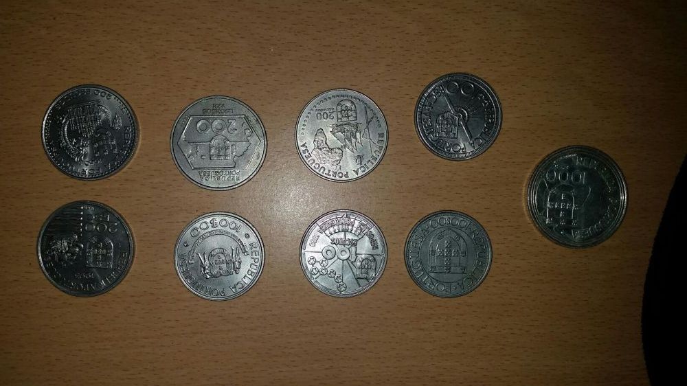 vendo ou troco Moedas Portuguesas de Colecção