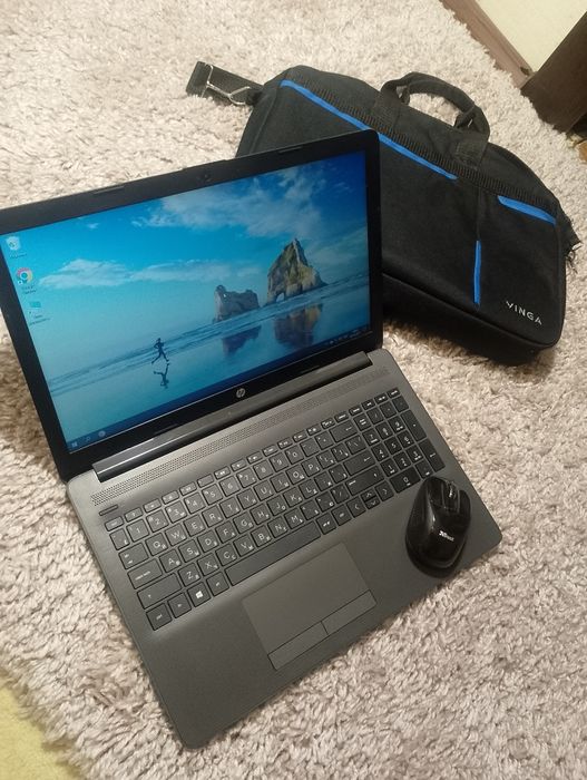 Ноутбук hp 2023 рік/500gb/4озу/15,6"/+сумка і мишка