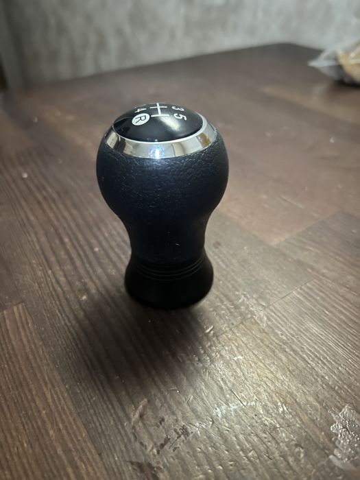 Ручка перемикання кпп тойота 2008