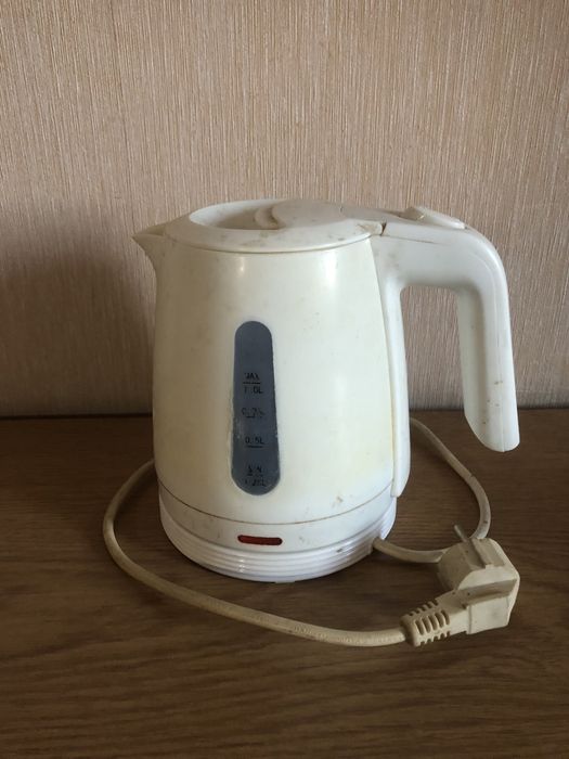 Электрочайник мини