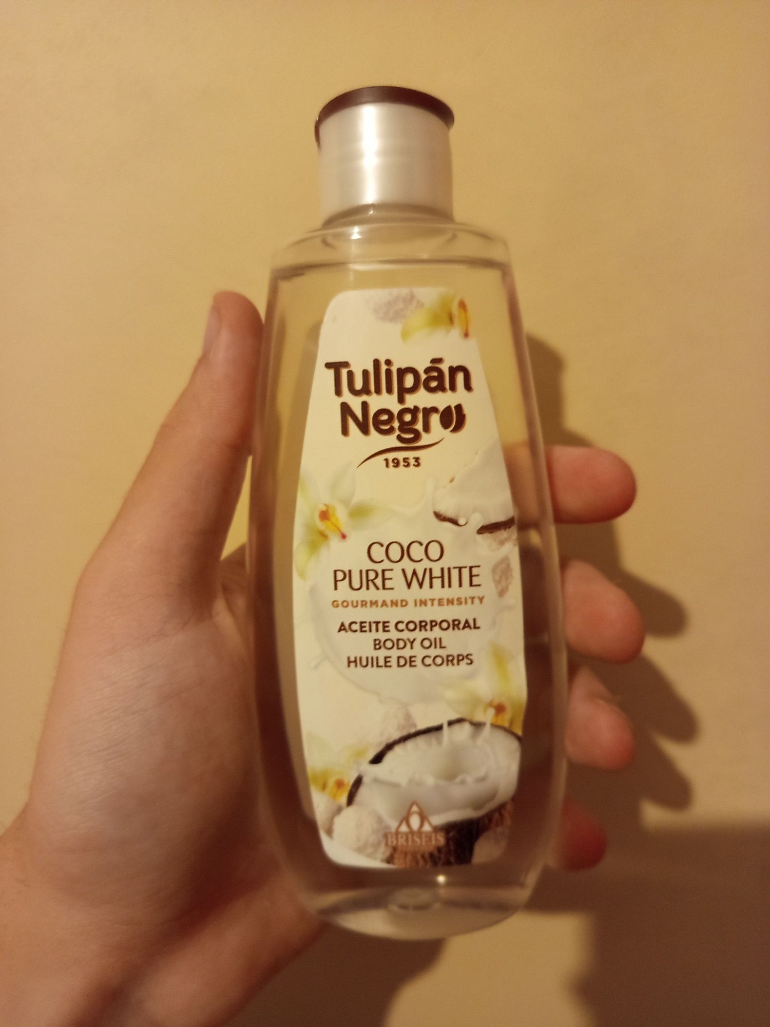 Óleo corporal hidratante e cheiroso de coco
