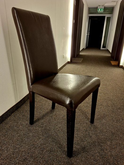 Krzesła gorzka czekolada 4 sztuki