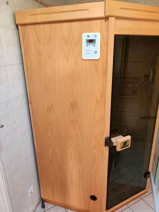 sauna 1-2 osobowa mała zgrabna 220v szklane drzwi