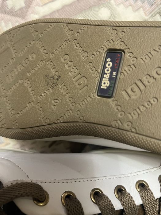 Кросівки б/у пару раз одіті