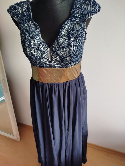 Sukienka sylwestrowa balowa cudowna S