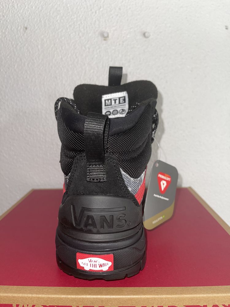 TÉNIS VANS ULTRARANGE EXO HI MTE-2