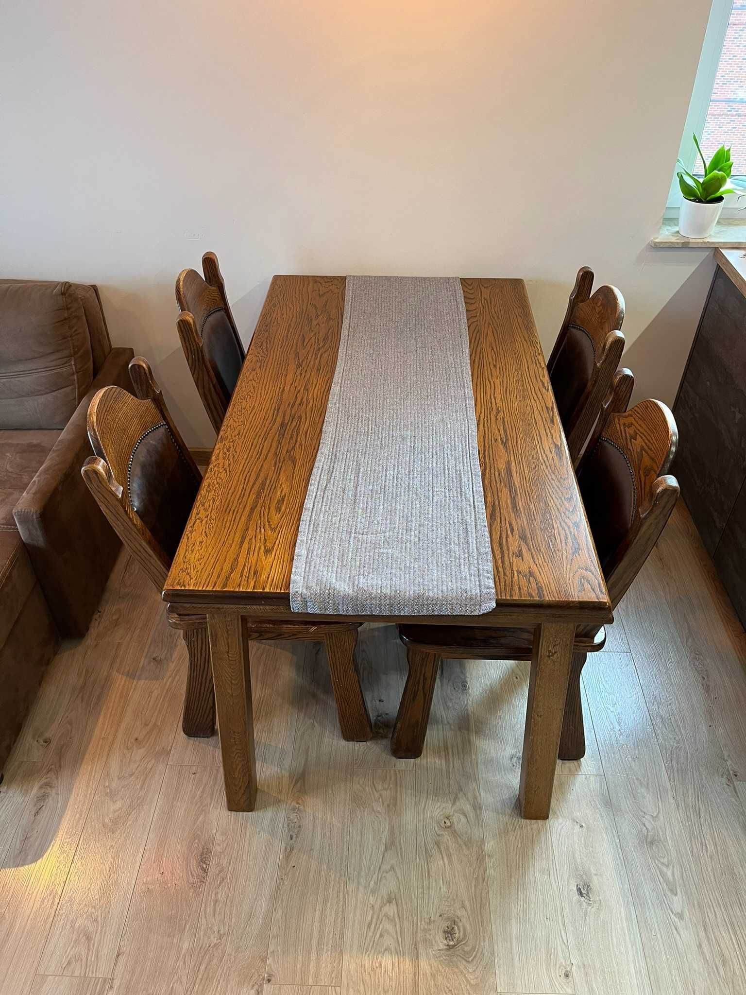 Stół drewniany rozkładany + 4 krzesła drewniane / dębowe