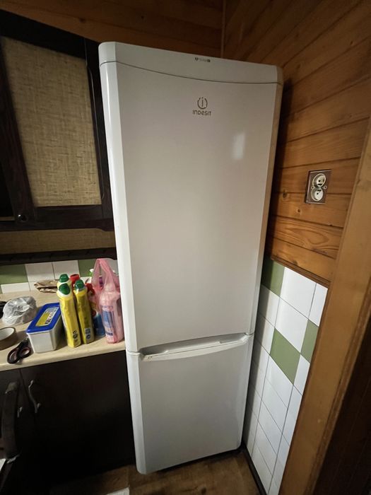 Lodowka indesit / odbior wlasny