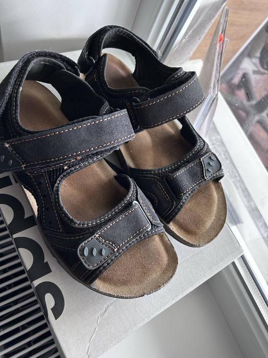 Сандалі на хлопчика 39 р.