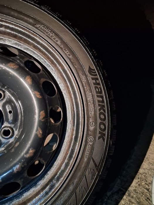 Автошини шиповані 185/55 R15