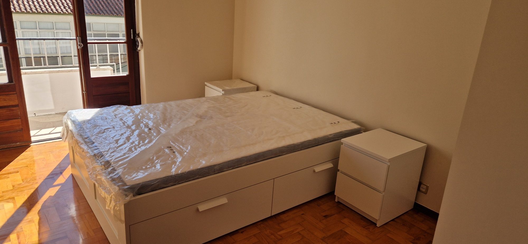 Transportes e montagens de moveis