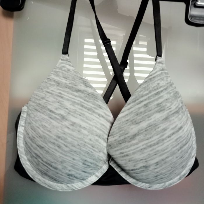 Biustonosz push up Victoria's Secret PINK 80B