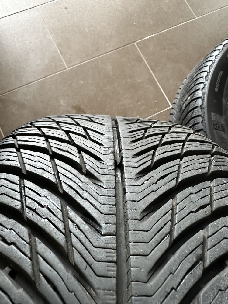 Koła zimowe Volvo XC40 XC60 235/55R18 Michelin