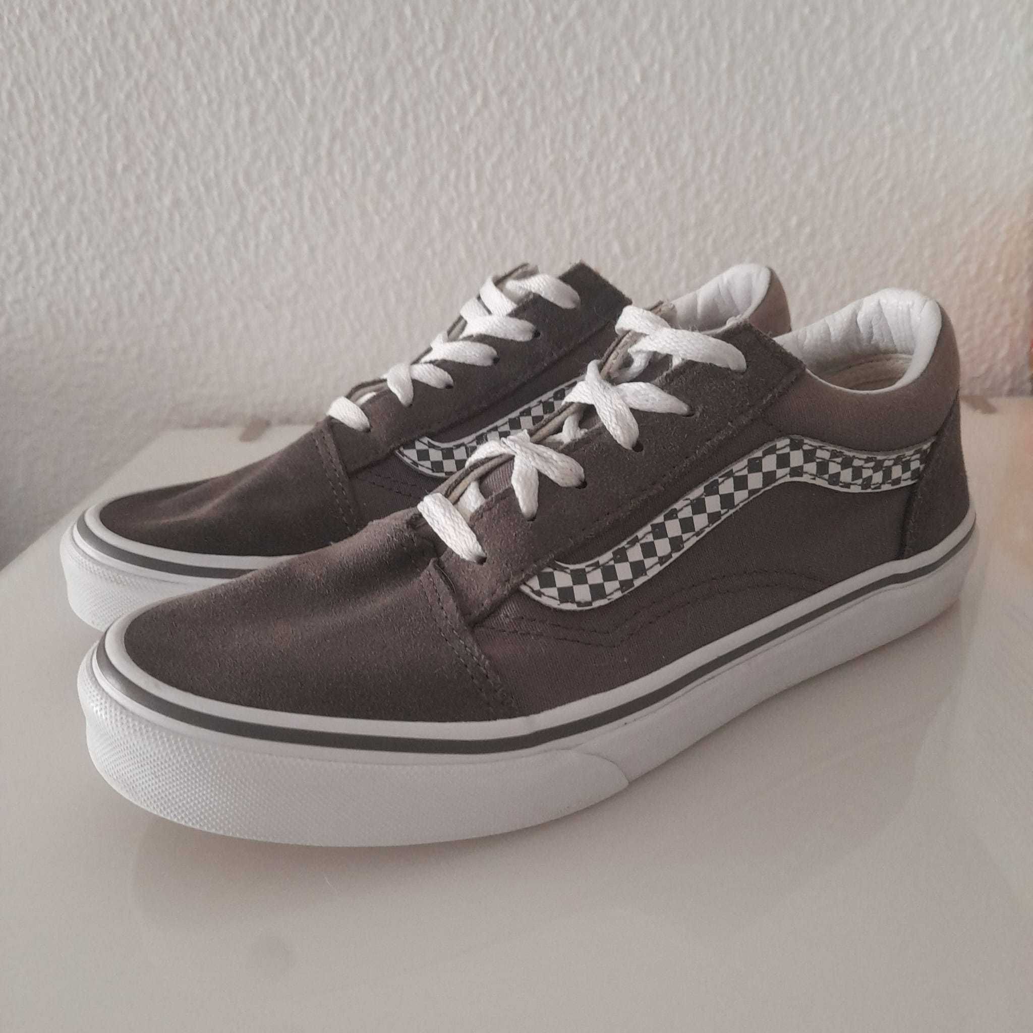 VANS Cinzentas com padrão Quadriculado | 38,5