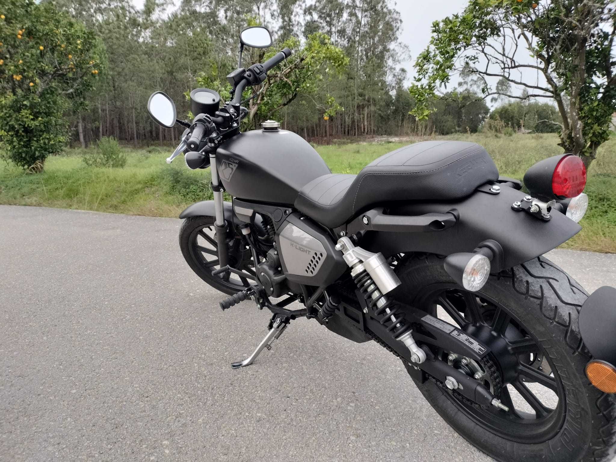 Keeway K-Light 125 - Bem Conservada e Revisões em Dia