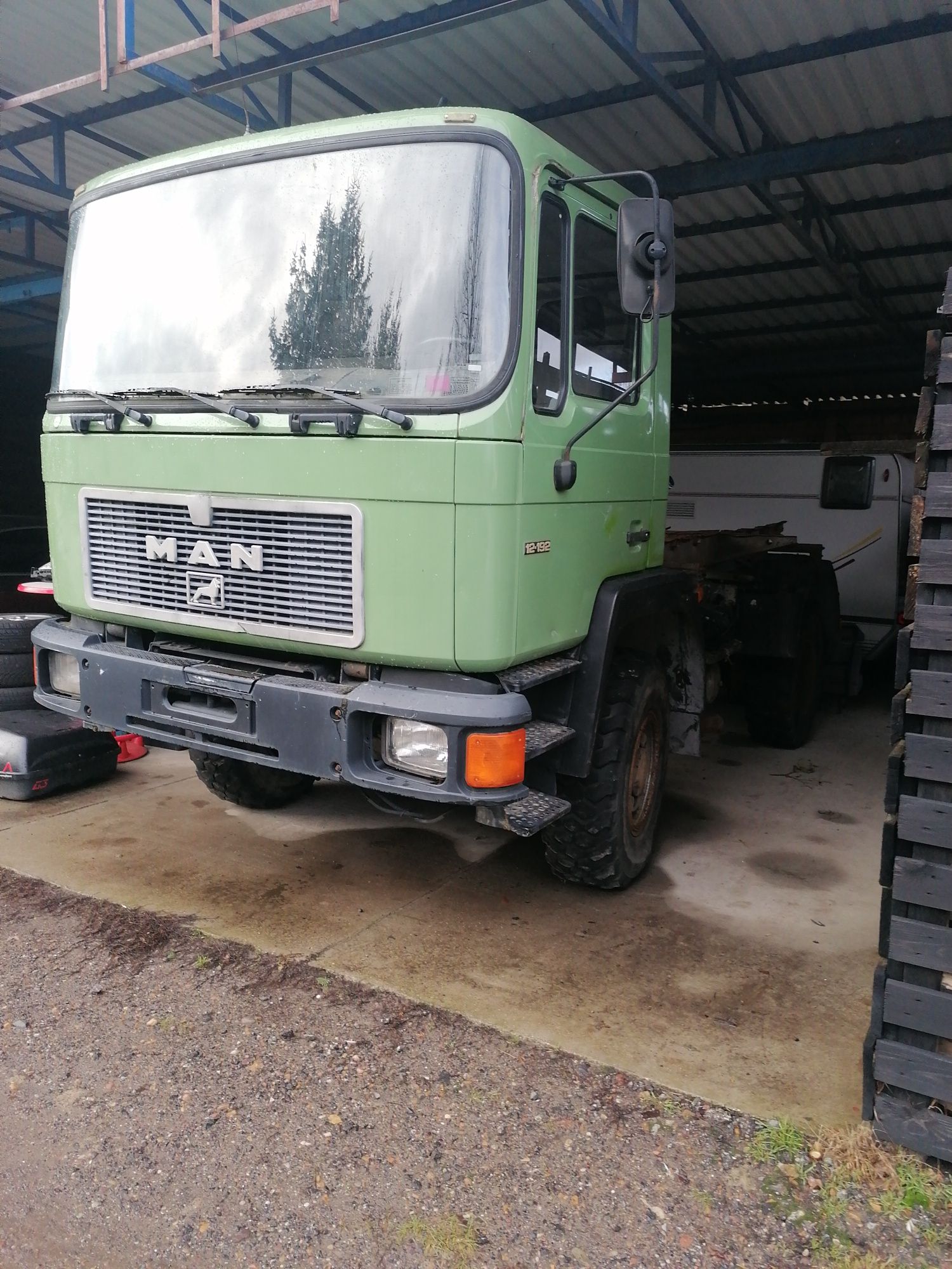 Man kiper 4x4  12.192