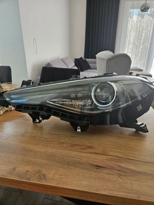 Lampy przednie Alfa Romeo Giulia